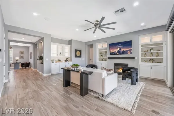 Property Slideshow image 2 of 82 | 9988 regency square ave, Las Vegas, NV, 89148
