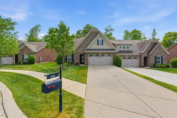 Property Slideshow image 3 of 32 | 468 stonegate dr, Lebanon, TN, 37090