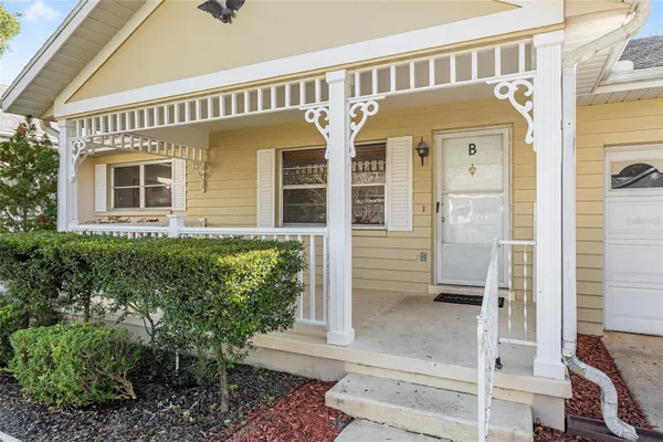 Property Slideshow image 2 of 29 | 8878 sw 96th st b, Ocala, FL, 34481