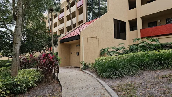 Property Slideshow image 2 of 57 | 3078 eastland blvd 107, Clearwater, FL, 33761