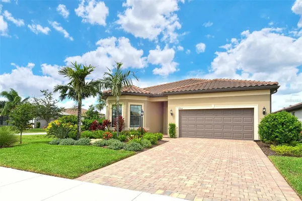 Property Slideshow image 2 of 72 | 17905 waterville pl, Bradenton, FL, 34202