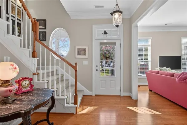 Property Slideshow image 3 of 38 | 1072 cranberry dr, Chesapeake, VA, 23320