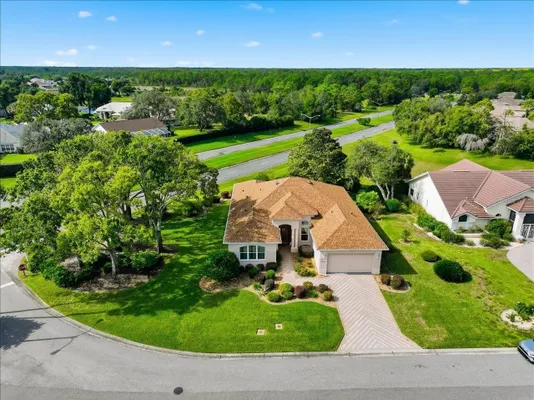 Property Slideshow image 3 of 46 | 10051 lenox blvd, Weeki Wachee, FL, 34613