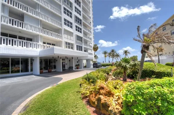 Property Slideshow image 2 of 49 | 1012 n ocean blvd 807, Pompano Beach, FL, 33062