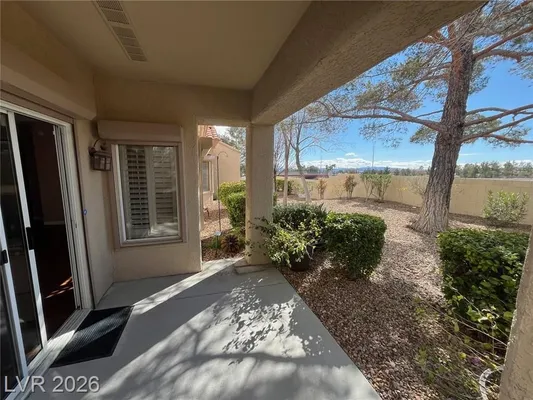 Property Slideshow image 2 of 37 | 10407 sawmill ave, Las Vegas, NV, 89134