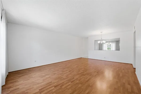 Property Slideshow image 3 of 28 | 2220 spanish dr 14, Clearwater, FL, 33763