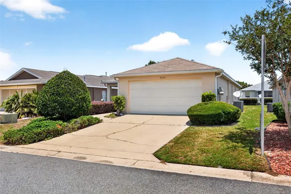 Property Slideshow image 2 of 39 | 9735 sw 92nd place rd, Ocala, FL, 34481