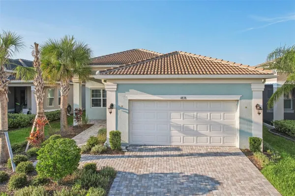 Property Slideshow image 2 of 50 | 4838 sevilla shores dr, Wimauma, FL, 33598