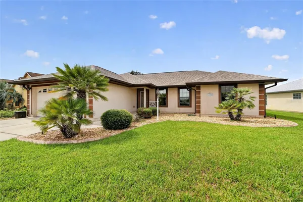 Property Slideshow image 2 of 64 | 12220 se 172nd ln, Summerfield, FL, 34491