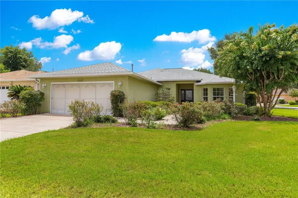 Property Slideshow image 2 of 34 | 8018 sw 83rd pl, Ocala, FL, 34476