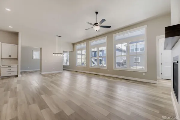 Property Slideshow image 2 of 28 | 21831 e tansy pl, Aurora, CO, 80016