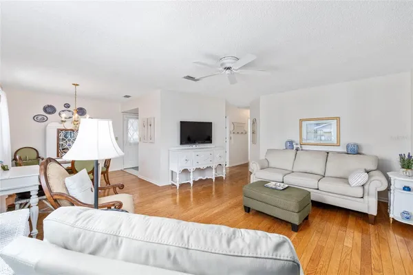 Property Slideshow image 3 of 29 | 9921 sw 103rd pl, Ocala, FL, 34481