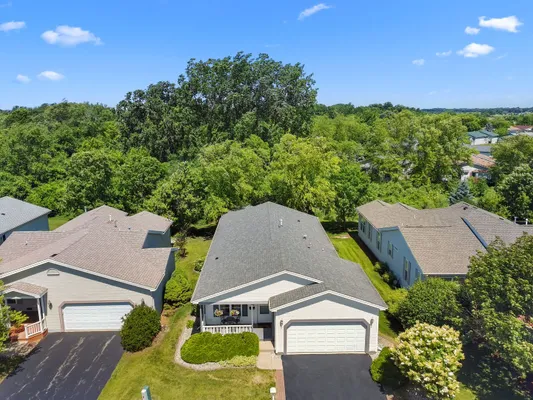 Property Slideshow image 2 of 19 | 3420 steeplechase way, Grayslake, IL, 60030