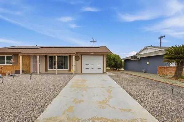 Property Slideshow image 3 of 23 | 28546 murrieta rd, Menifee, CA, 92586