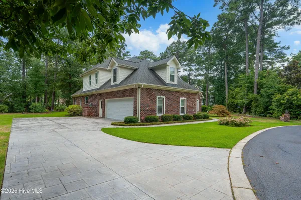 Property Slideshow image 2 of 62 | 704 squire ln, Wilmington, NC, 28411