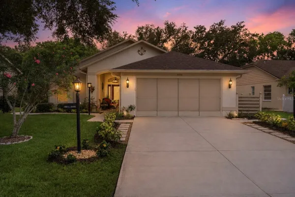 Property Slideshow image 2 of 93 | 7350 rosemont ln, Spring Hill, FL, 34606