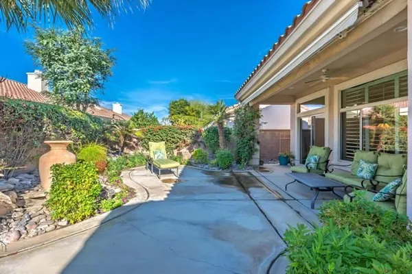 Property Slideshow image 3 of 30 | 78337 grape arbor ave, Palm Desert, CA, 92211