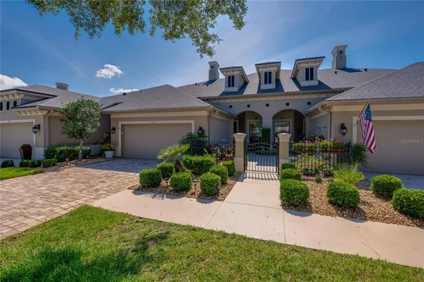 Property Slideshow image 3 of 74 | 735 cobblestone dr, Ormond Beach, FL, 32174