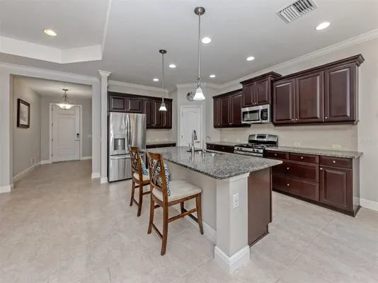 Property Slideshow image 2 of 57 | 12240 stuart dr, Venice, FL, 34293