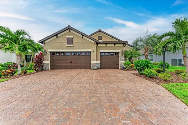 Property Slideshow image 2 of 77 | 11941 hunters creek rd, Venice, FL, 34293