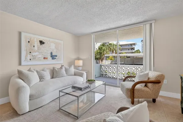 Property Slideshow image 3 of 57 | 9 forbes place pl 112, Dunedin, FL, 34698