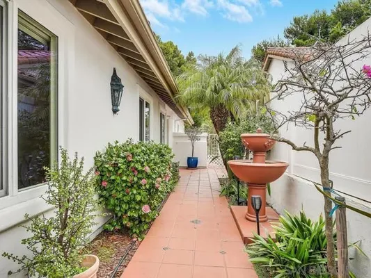 Property Slideshow image 3 of 47 | 4708 galicia way, Oceanside, CA, 92056