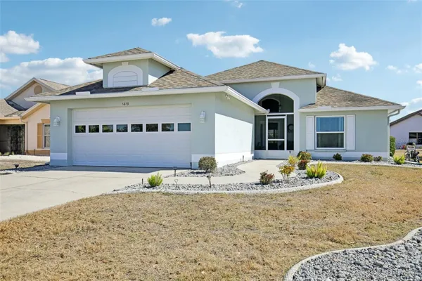 Property Slideshow image 2 of 49 | 1613 e del webb blvd, Sun City Center, FL, 33573