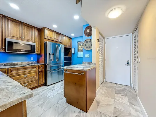 Property Slideshow image 2 of 74 | 18304 gulf blvd 505, Redington Shores, FL, 33708
