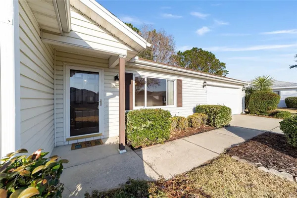 Property Slideshow image 3 of 63 | 13760 se 86th ter, Summerfield, FL, 34491