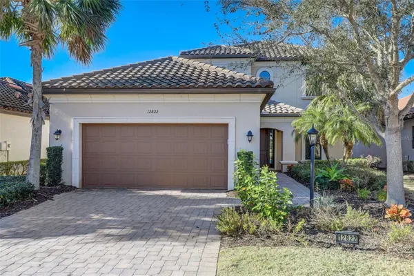 Property Slideshow image 2 of 42 | 12822 del corso loop, Bradenton, FL, 34211