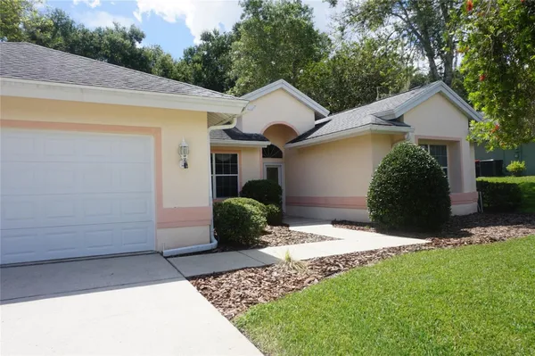 Property Slideshow image 3 of 53 | 11481 sw 82nd court rd, Ocala, FL, 34481