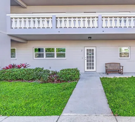 Property Slideshow image 2 of 40 | 2295 americus blvd 7, Clearwater, FL, 33763