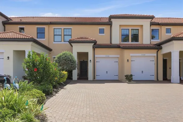 Property Slideshow image 2 of 74 | 23160 banbury way 102, Venice, FL, 34293