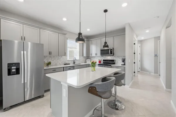 Property Slideshow image 2 of 37 | 10462 spring tide way, Parrish, FL, 34219