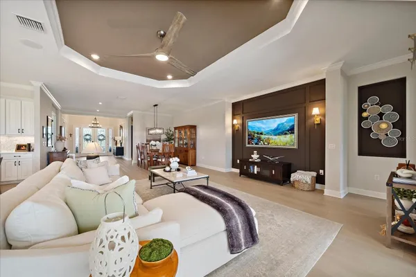 Property Slideshow image 3 of 48 | 10193 morning mist ln, Sarasota, FL, 34241
