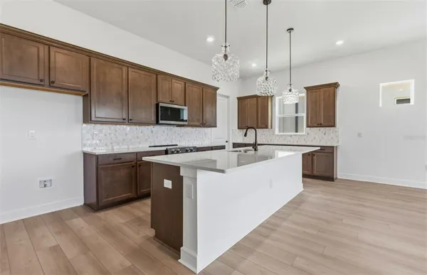 Property Slideshow image 3 of 34 | 8439 sw 58th loop, Ocala, FL, 34481