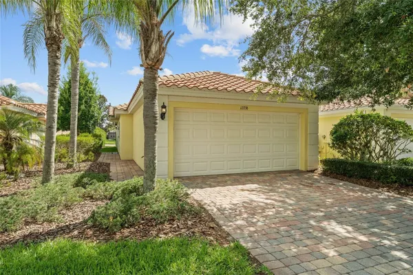 Property Slideshow image 3 of 37 | 12236 pescara ln, Orlando, FL, 32827