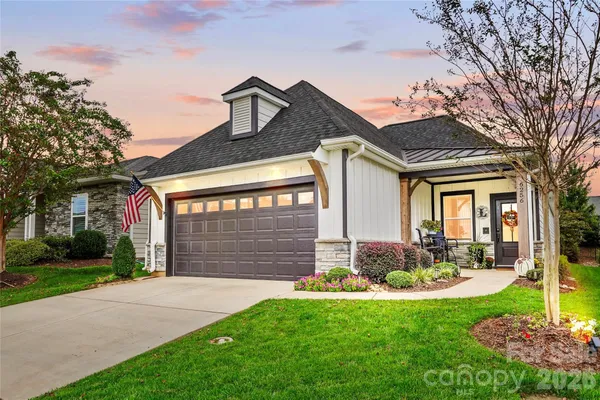 Property Slideshow image 2 of 48 | 6256 raven rock dr, Denver, NC, 28037