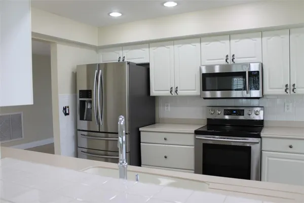 Property Slideshow image 3 of 55 | 9045 40th st, Pinellas Park, FL, 33782