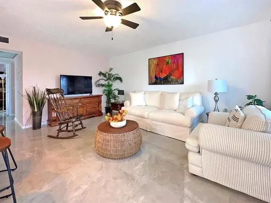 Property Slideshow image 2 of 49 | 361 tilford q # 361, Deerfield Beach, FL, 33442