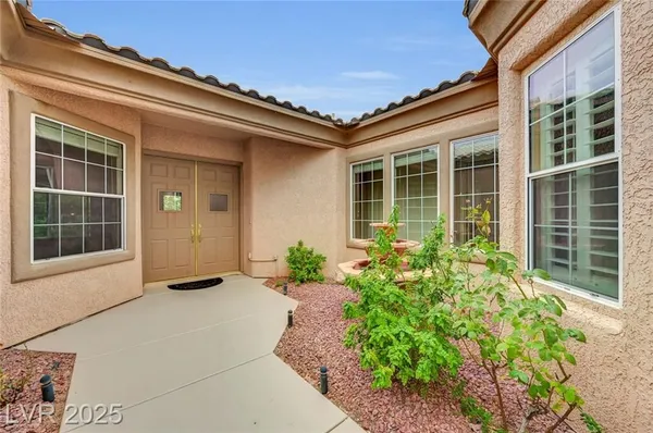Property Slideshow image 3 of 41 | 4636 riva de romanza st, Las Vegas, NV, 89135