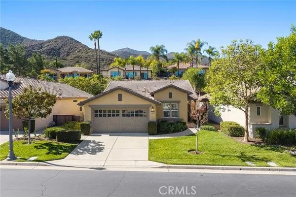 Property Slideshow image 2 of 28 | 24649 hatton ln, Corona, CA, 92883