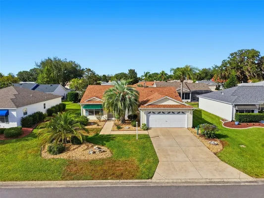 Property Slideshow image 2 of 69 | 17985 se 92nd amory ave, The Villages, FL, 32162