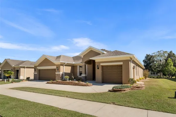 Property Slideshow image 2 of 50 | 9838 sw 63rd loop, Ocala, FL, 34481