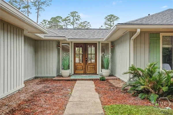 Property Slideshow image 3 of 43 | 38 wiley bottom rd, Savannah, GA, 31411