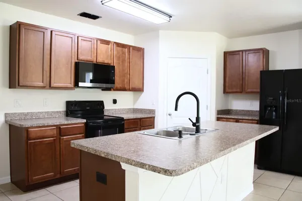 Property Slideshow image 2 of 22 | 3238 bayou bay dr, Lakeland, FL, 33811