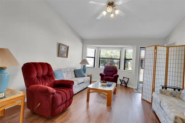 Property Slideshow image 3 of 24 | 2331 golden horseshoe cir, Lakeland, FL, 33810