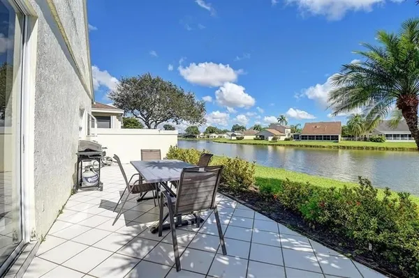 Property Slideshow image 3 of 18 | 7769 mansfield hollow rd, Delray Beach, FL, 33446