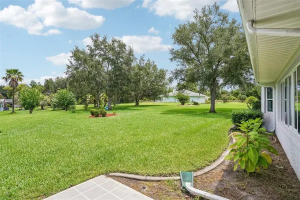 Property Slideshow image 2 of 43 | 6407 tildon ct, Leesburg, FL, 34748