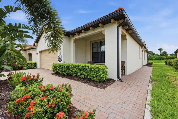 Property Slideshow image 3 of 46 | 24173 spartina dr, Venice, FL, 34293